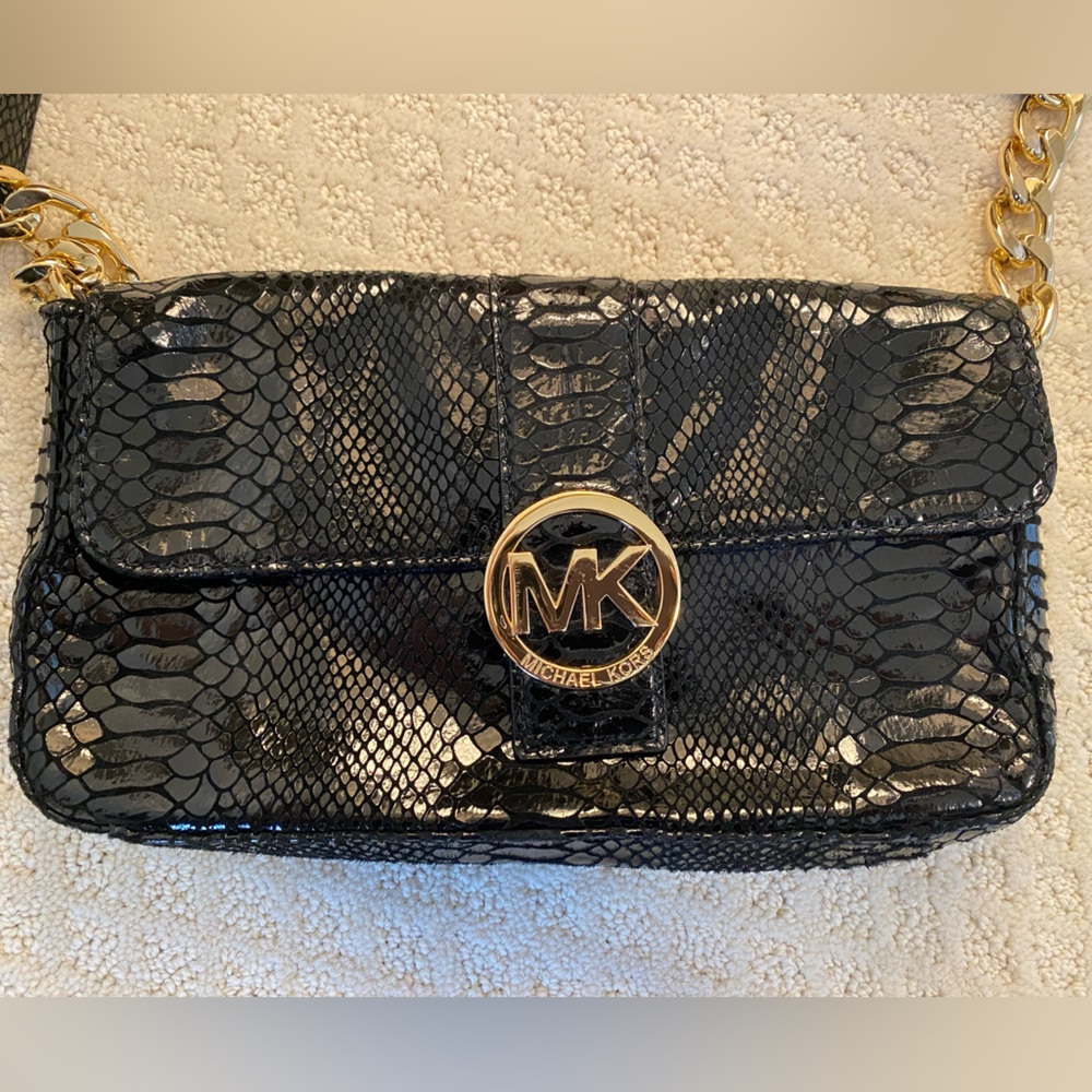 Michael kors black gold clutch - Picture 3 of 4